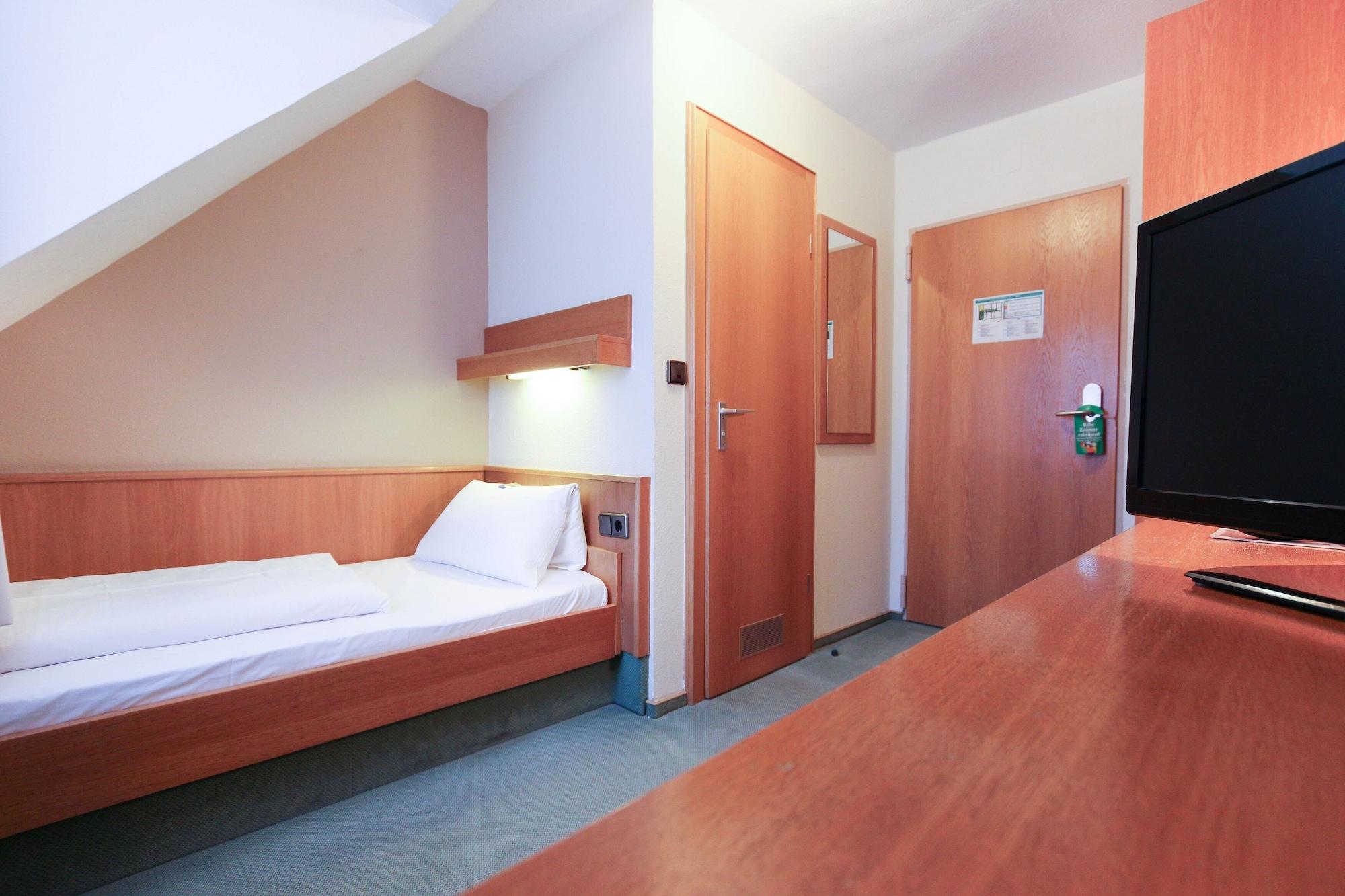 City Hotel Wuerzburg Exterior foto
