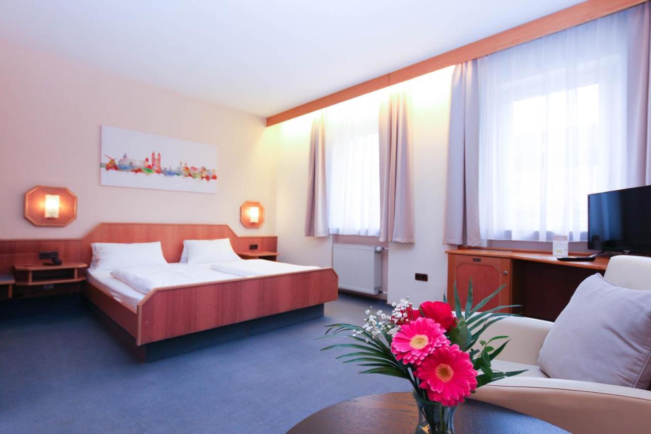 City Hotel Wuerzburg Exterior foto